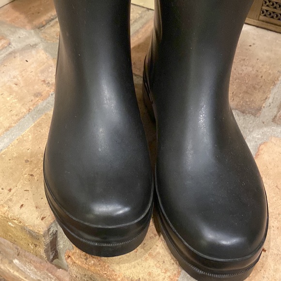 Tatoosh Size 37 Rubber Boots with Gray Rabbit Fur - Picture 4 of 7